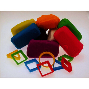 BOÎTE DE 8 PAINS DE 250G DE PÂTE À JOUER COLORIS ASSORTIS