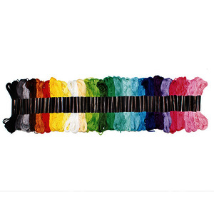 SACHET DE 52 ÉCHEVETTES POUR BRACELETS BRÉSILIENS