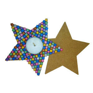 LOT DE 12 BOUGEOIRS ÉTOILES ET MOSAIQUES NACRÉES