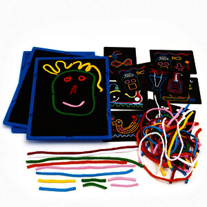 ATELIER 4 ARDOISES AVEC 12 FICHES ET FILS