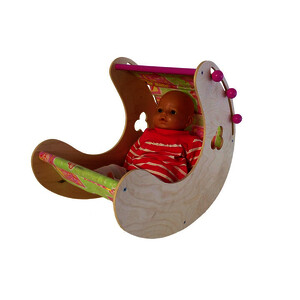 PORTE- POUPÉE EN BOIS