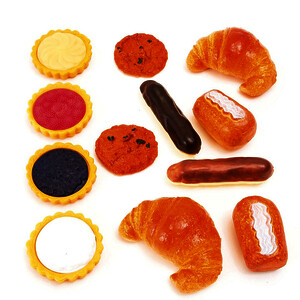 SACHET DE 12 PÂTISSERIES VARIÉES EN PLASTIQUE,