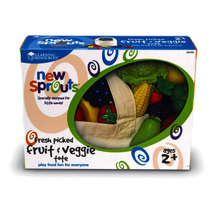 LOT 16 FRUITS ET LÉGUMES EN PLASTIQUE